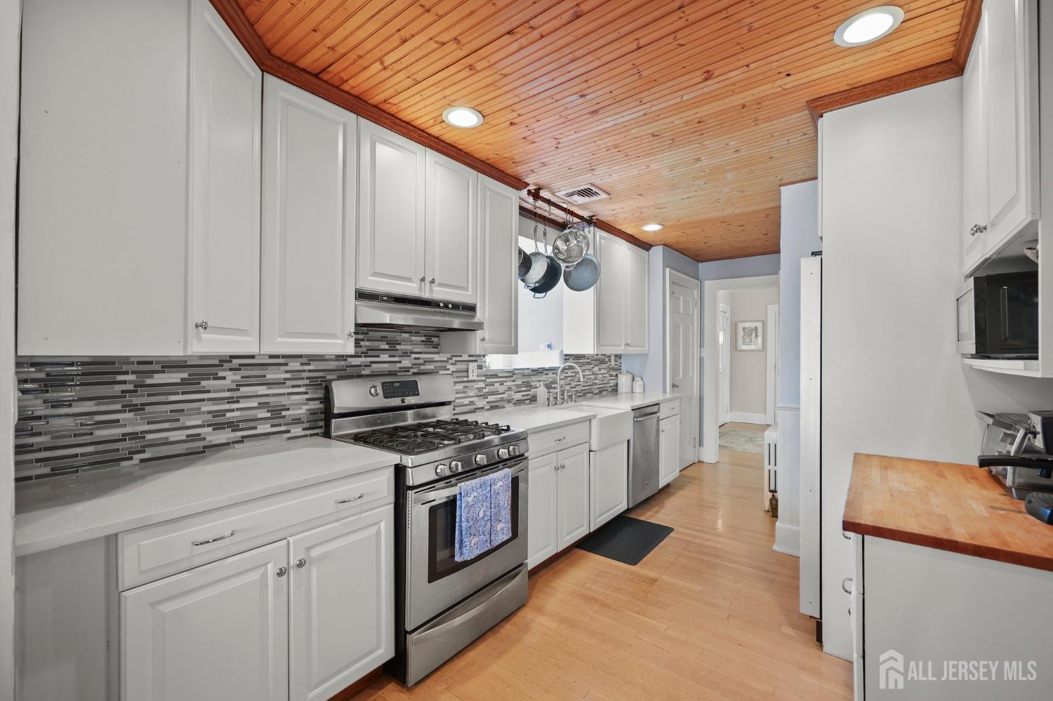 386 Franklin Road, North Brunswick, NJ, 08902 image 21