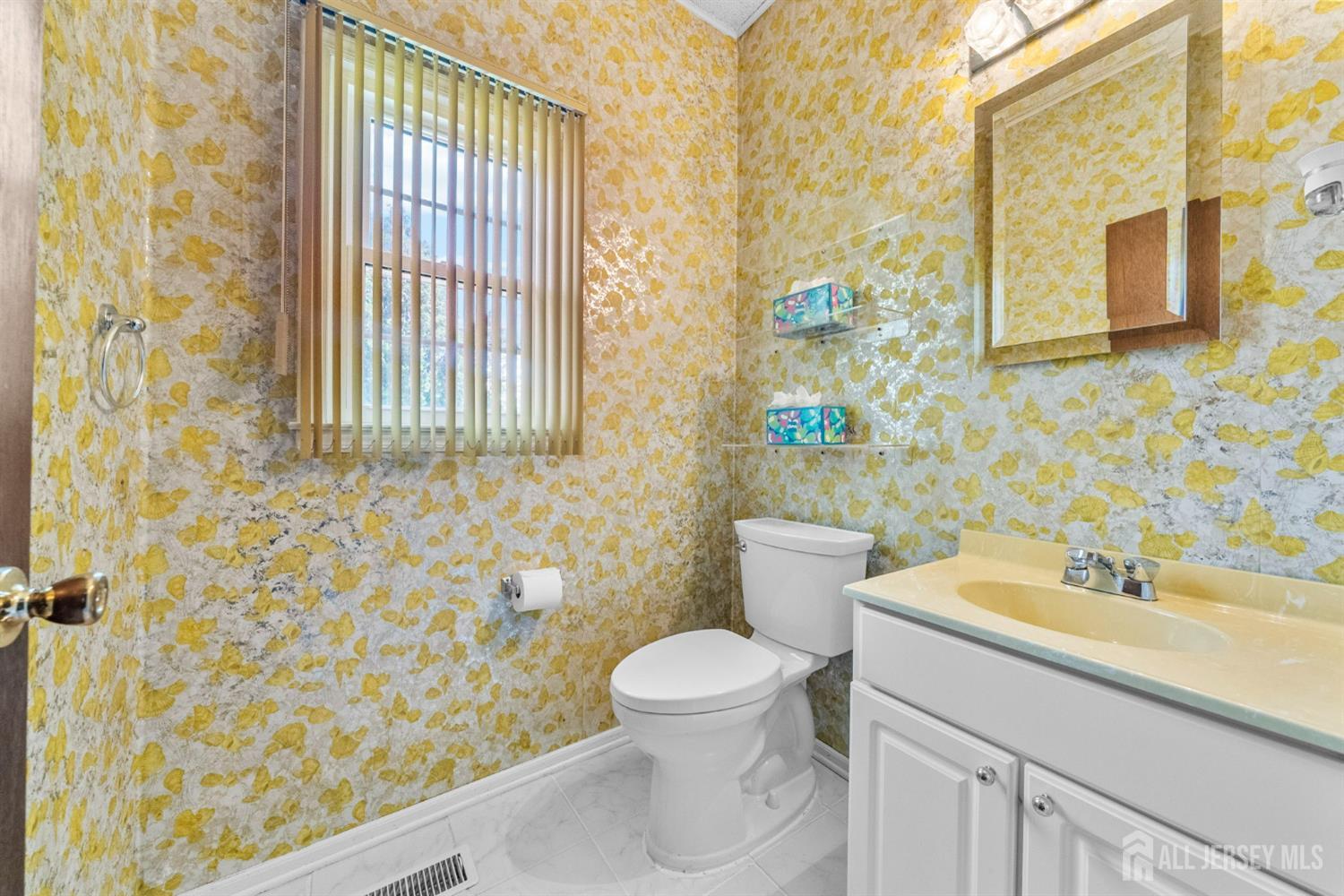 85 Hidden Lake Drive, North Brunswick, NJ, 08902 image 26