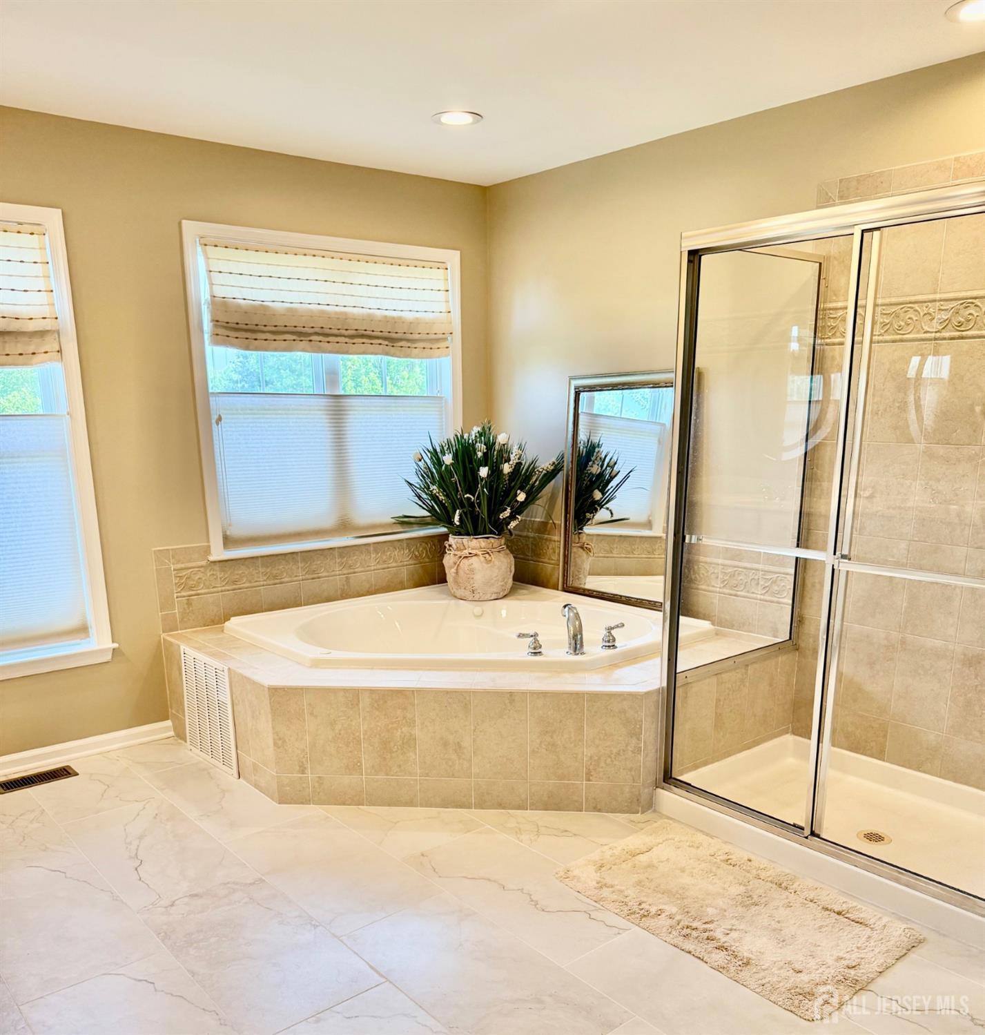 92 S Shore Drive, South Amboy, NJ, 08879 image 12