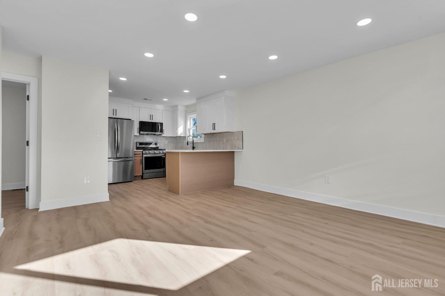 416-418 Hawthorne Street, Keyport, NJ, 07735 image 15
