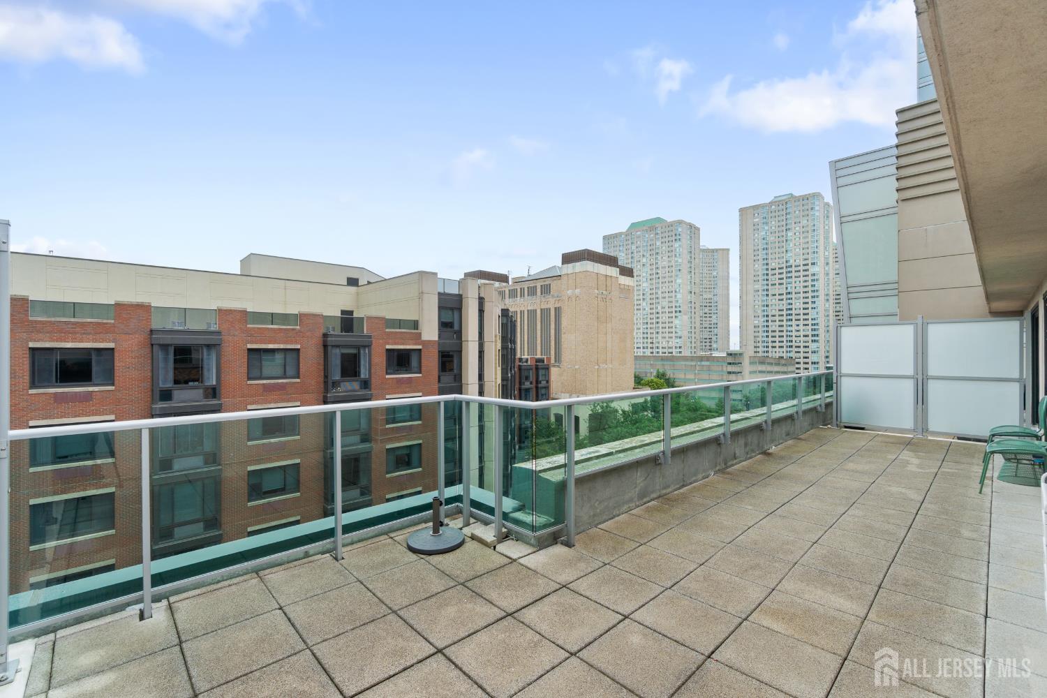 1 Shore Lane 619, Jersey City, NJ, 07302 image 29