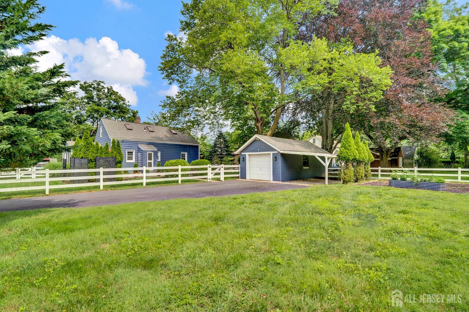 10 Shaw Drive, Franklin, NJ, 08528 image 33