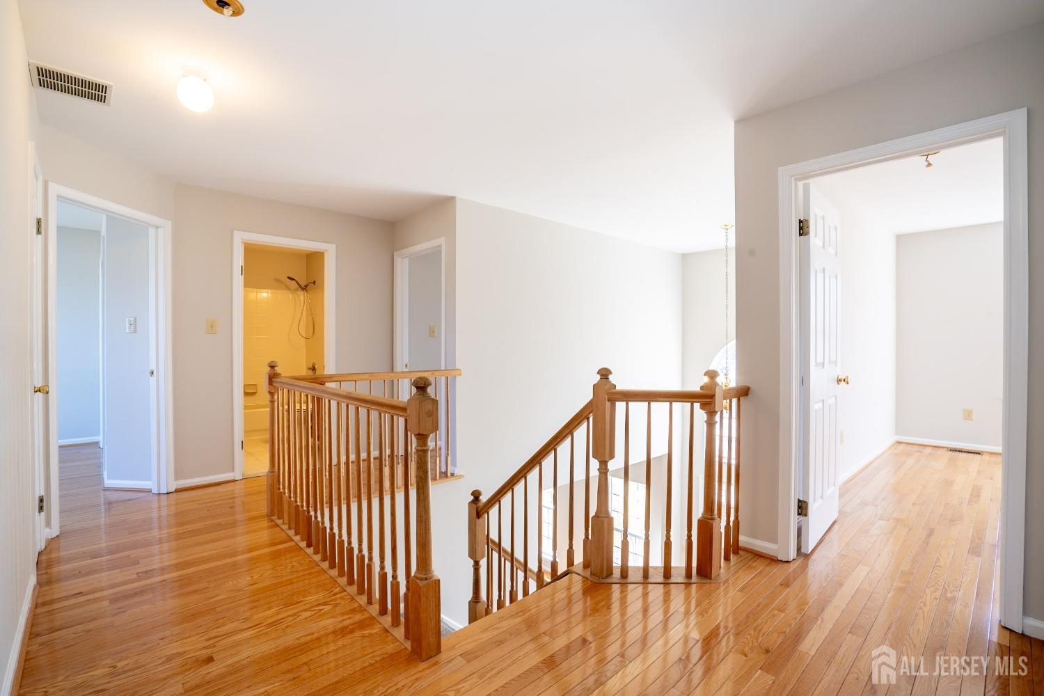 17 Larkspur Drive, South Brunswick, NJ, 08810 image 32