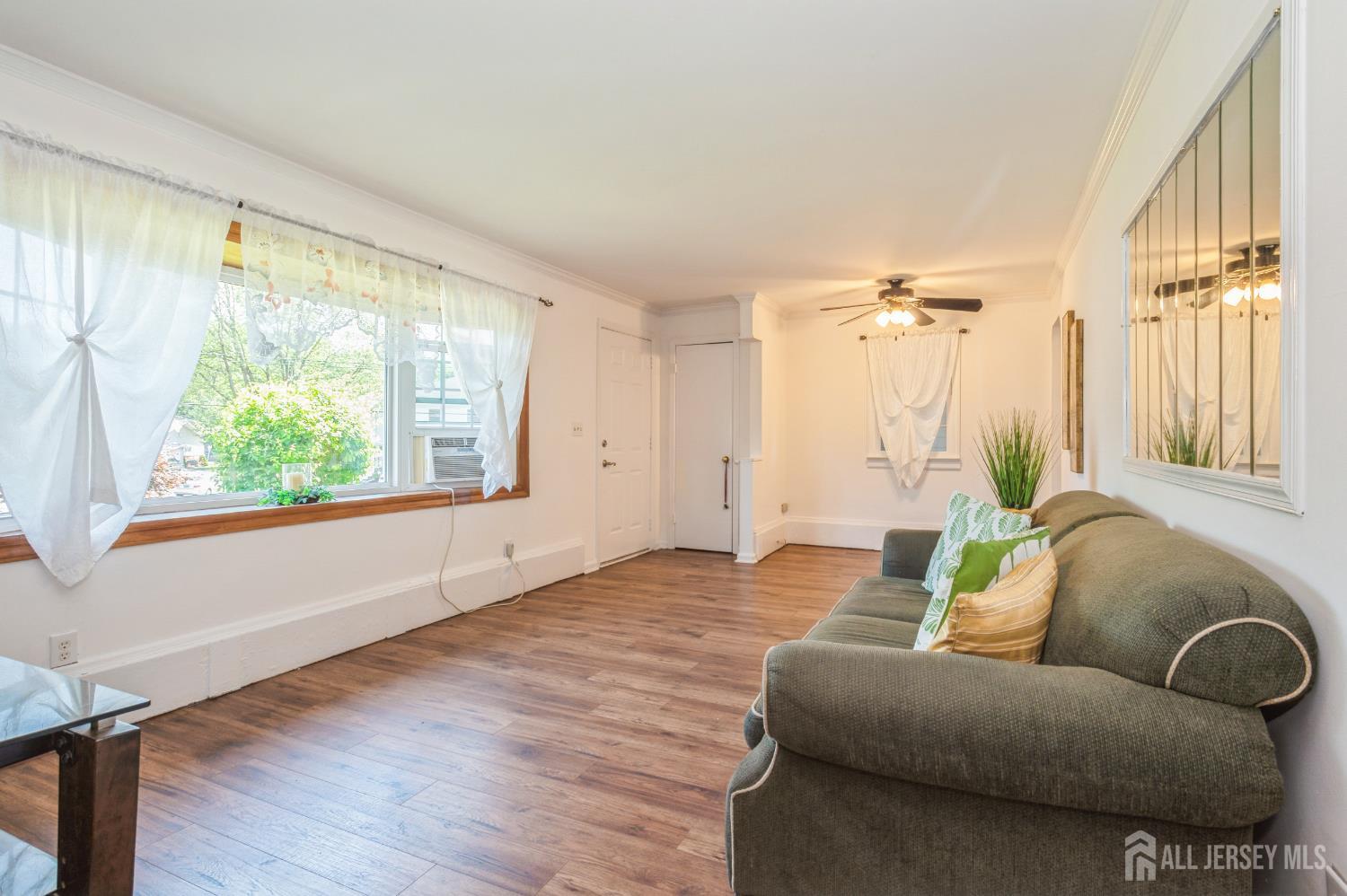 155 Summers Avenue Image 5