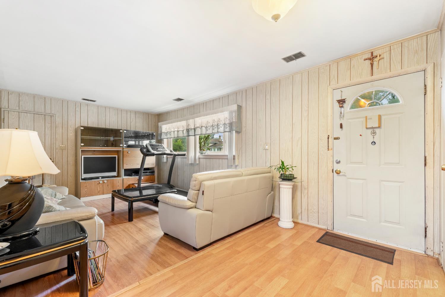 10 Denman Drive, Fords, NJ, 08863 image 24
