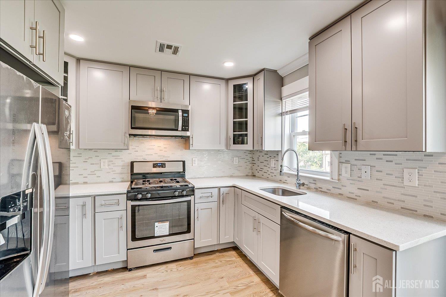 240 Main Street, South Amboy, NJ, 08879 image 13