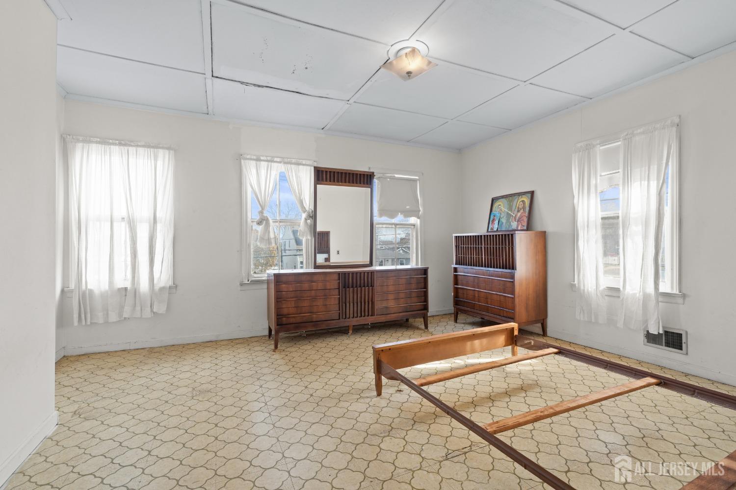 42 Dudley Street, Long Branch, NJ, 07740 image 28