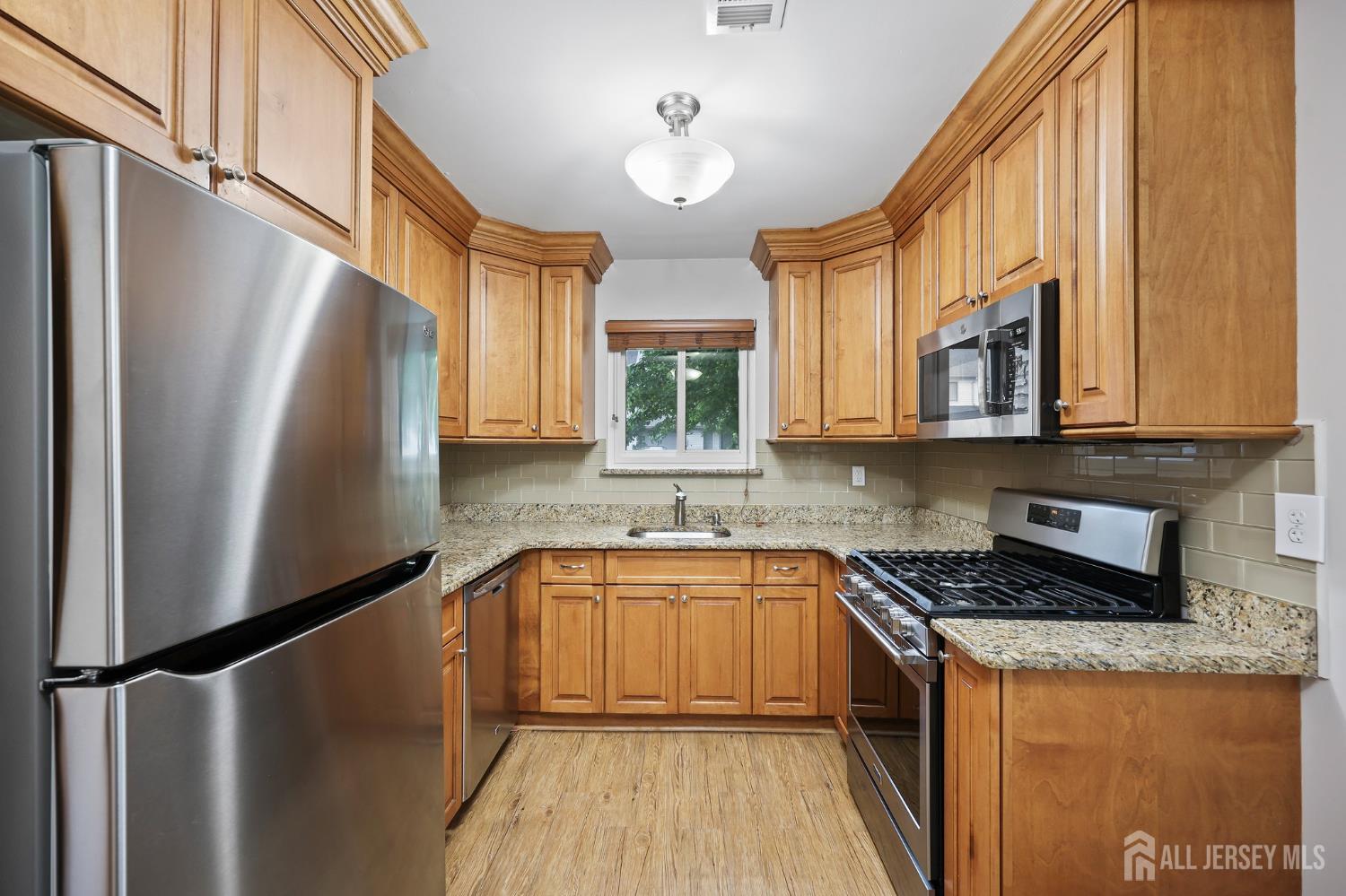 70 Lexington Circle, Old Bridge, NJ, 07747 image 12