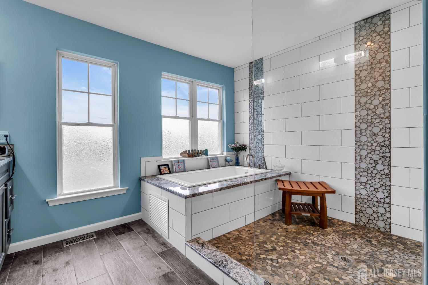 66 S Shore Drive, South Amboy, NJ, 08879 image 27
