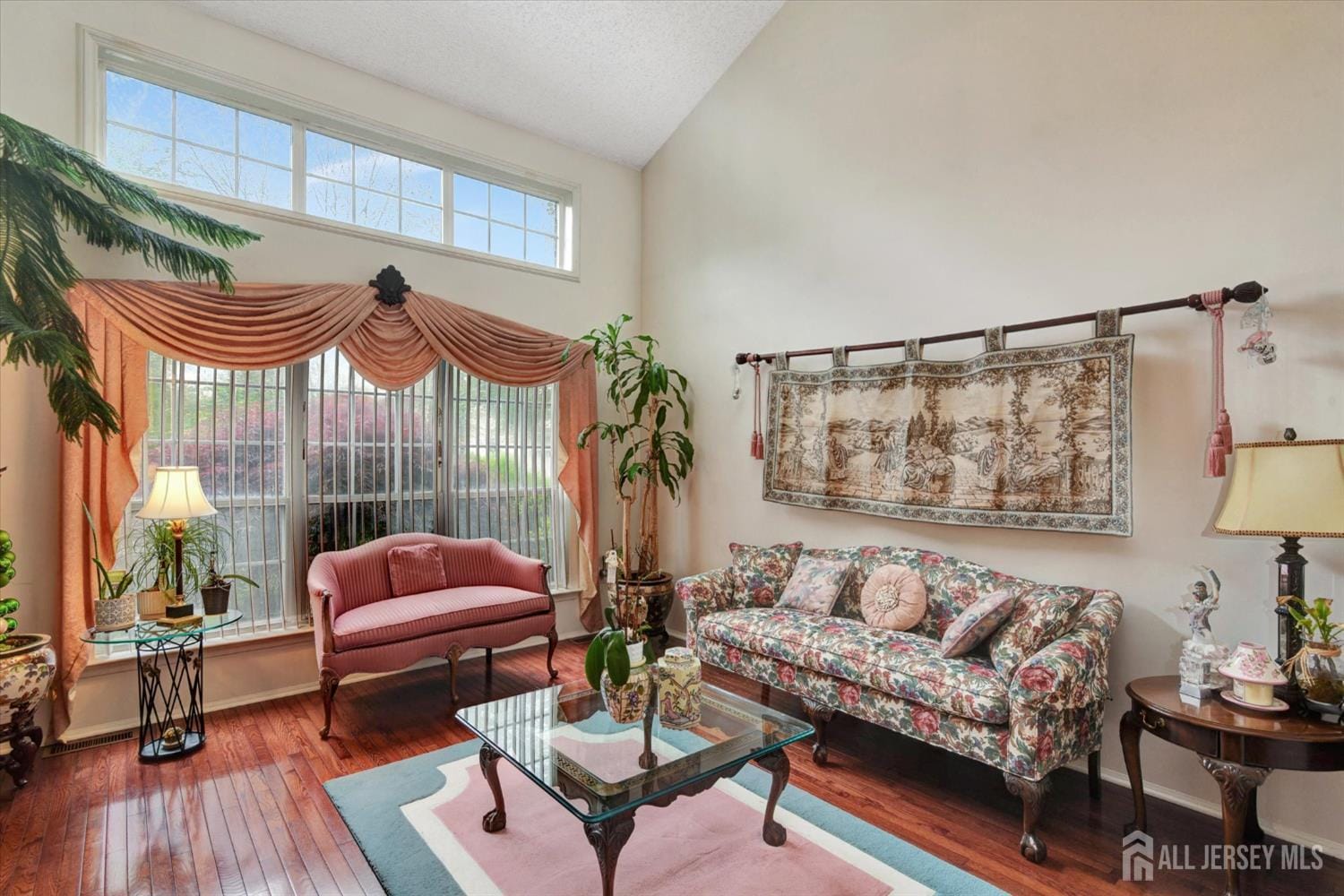 6 Thrush Court, Old Bridge, NJ, 08857