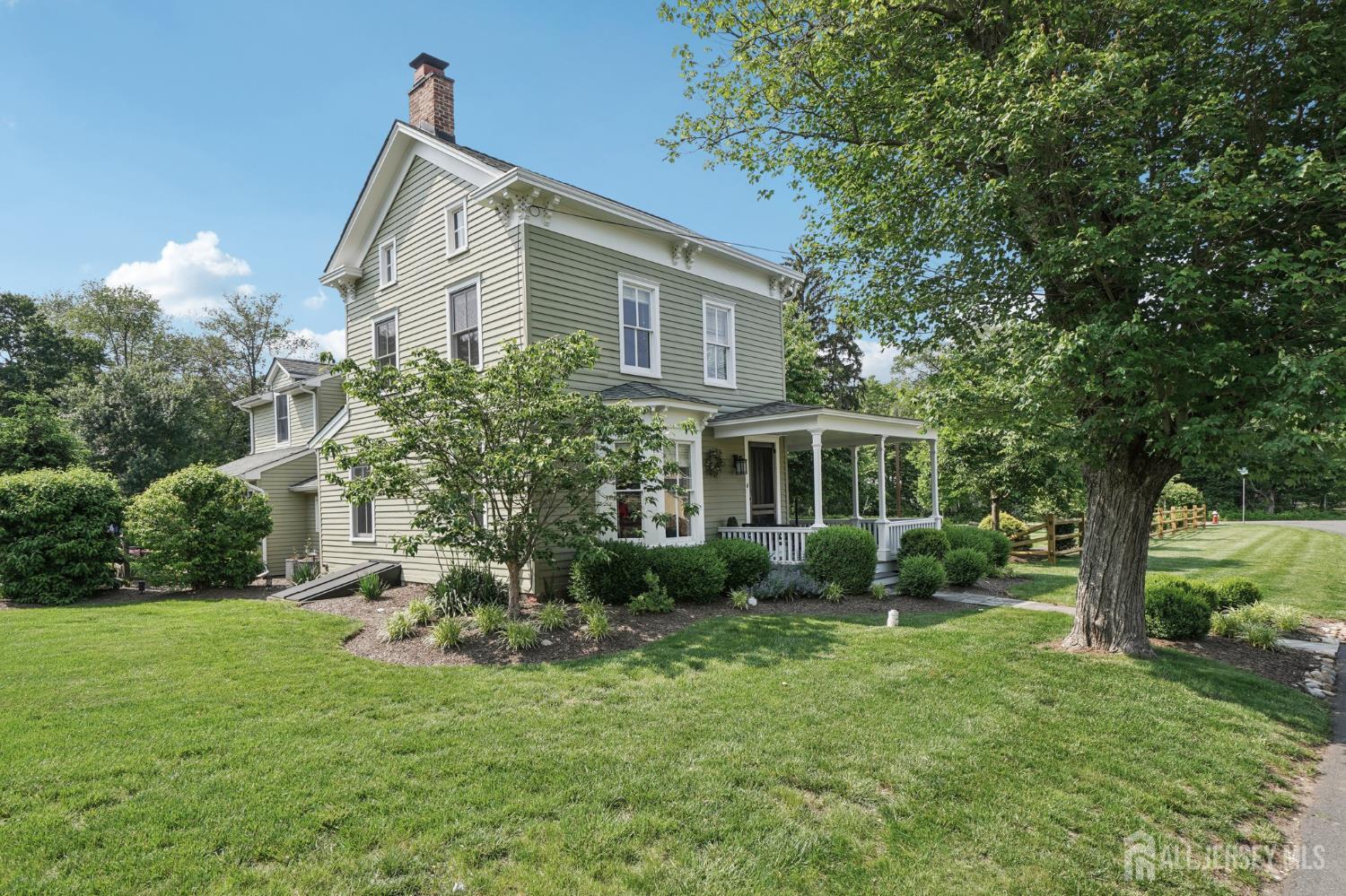 6 Greenwood Avenue Image 2