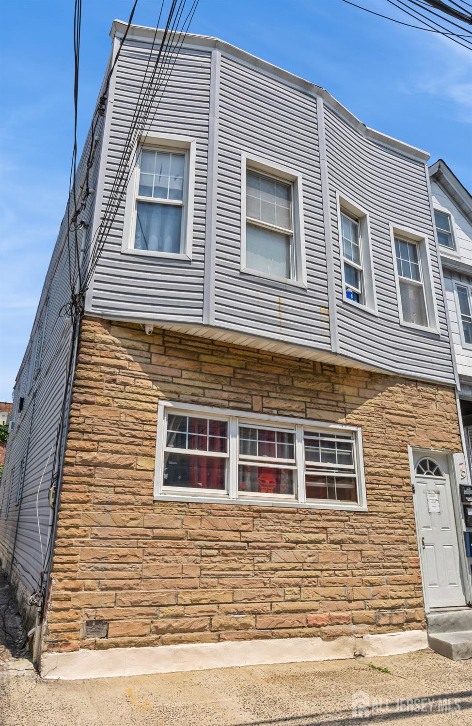 79 W 18th Street, Bayonne, NJ, 07002