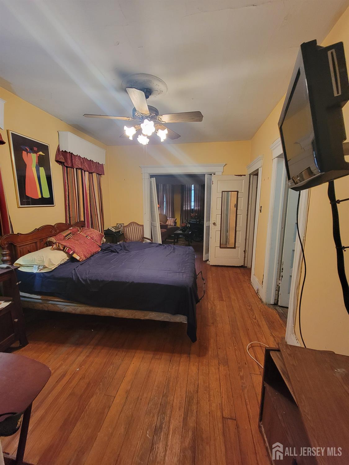 25 Dwight Street, Jersey City, NJ, 07305 image 30
