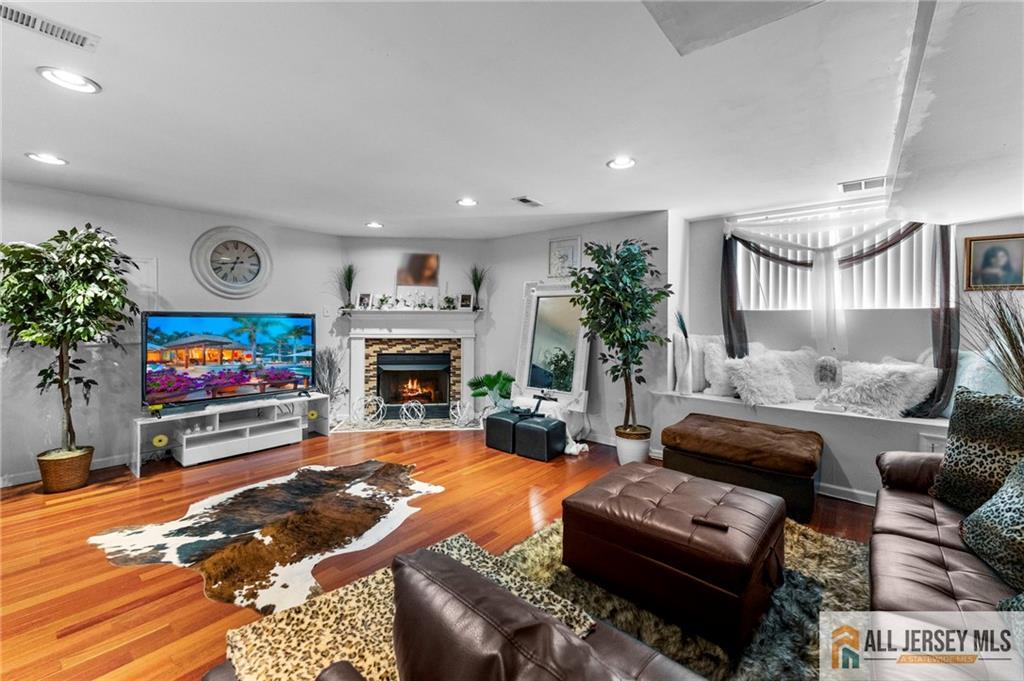 11 Rondell Lane, South Amboy, NJ, 08879 image 12