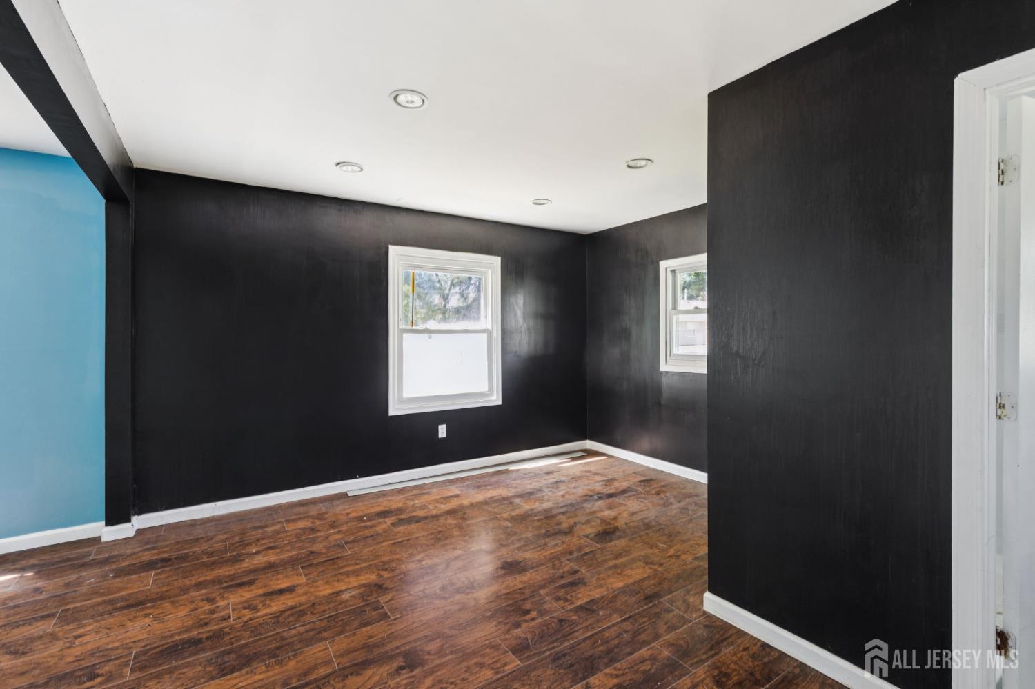 214 Millbrook Drive Image 4