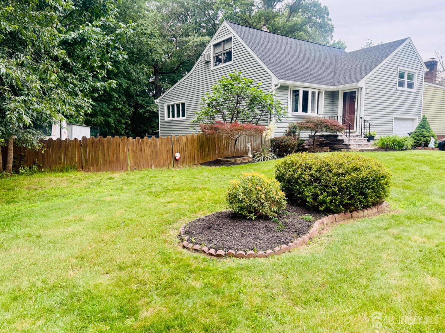 535 Fairview Avenue Image 3