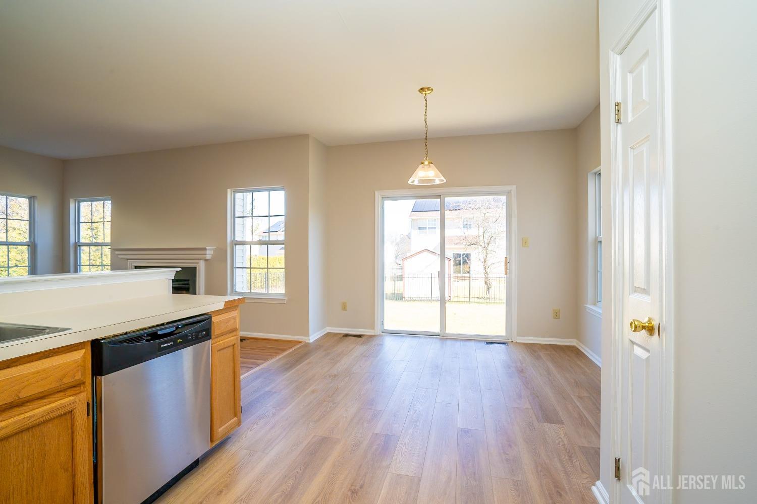 17 Larkspur Drive, South Brunswick, NJ, 08810 image 20