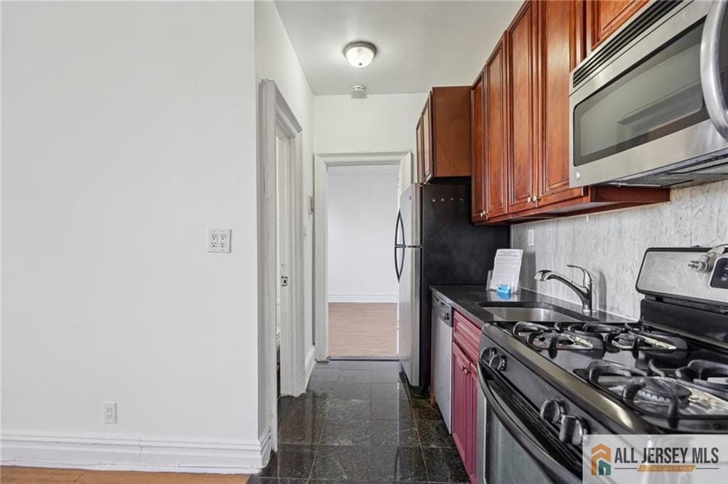 57 Corbin Avenue 24, Jersey City, NJ, 07306 image 8