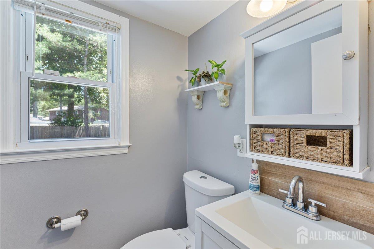 8 Garfield Court, North Brunswick, NJ, 08902 image 18