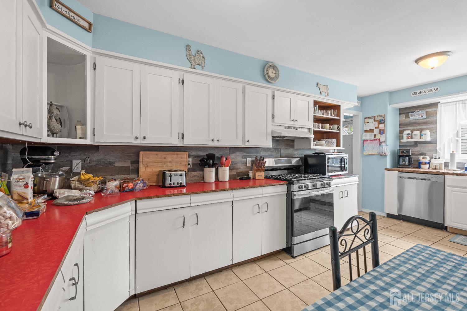 175 W Shore Avenue, Bogota, NJ, 07603 image 27