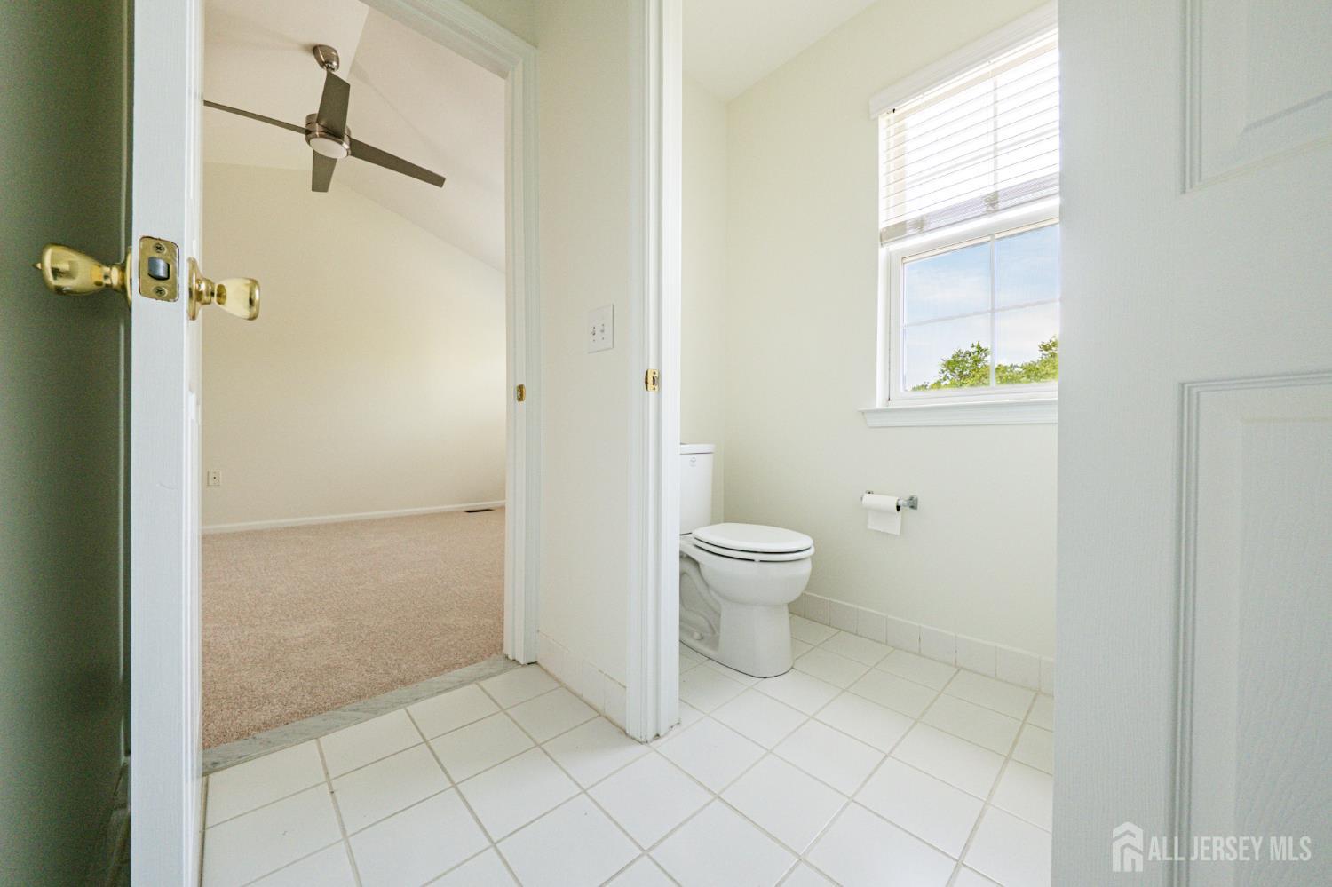 202 park Knoll, South Brunswick, NJ, 08540 image 39