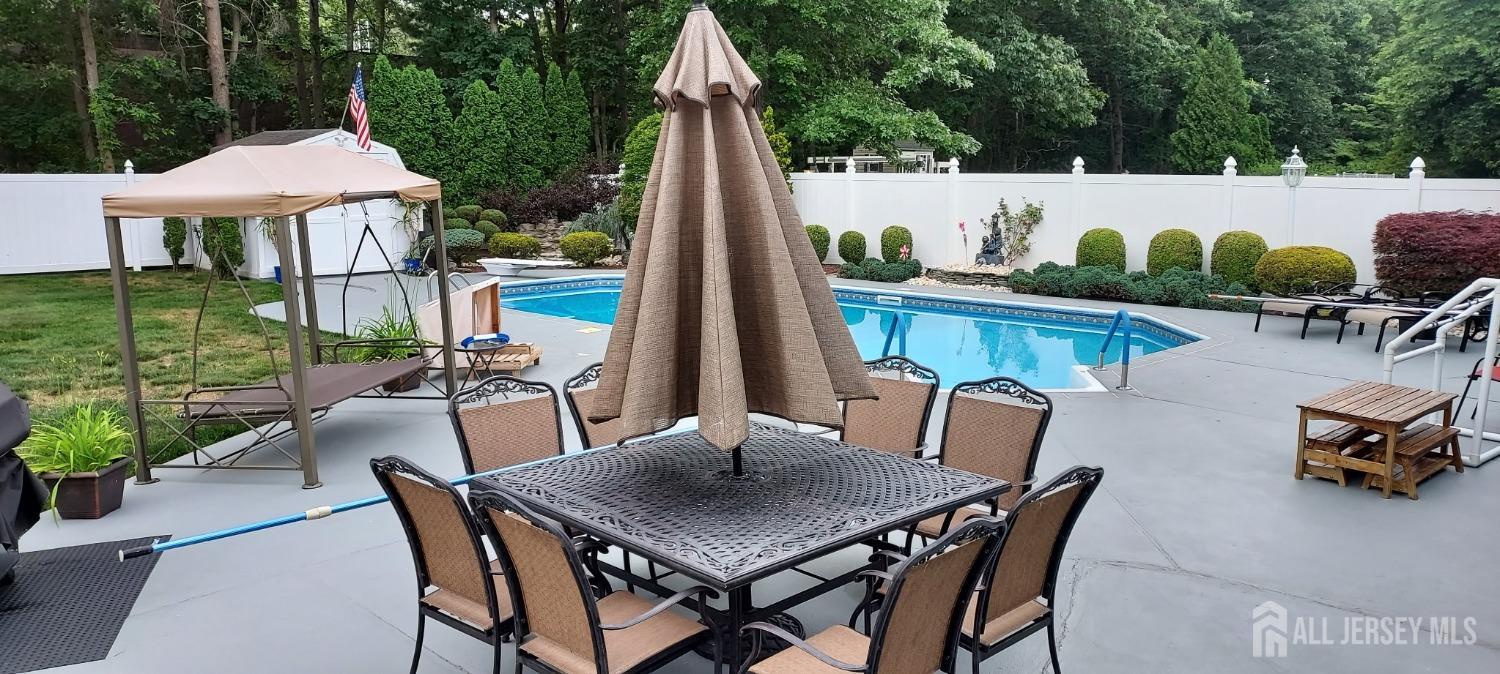 4 Hemlock Hill Road, Jackson, NJ, 08527 image 39