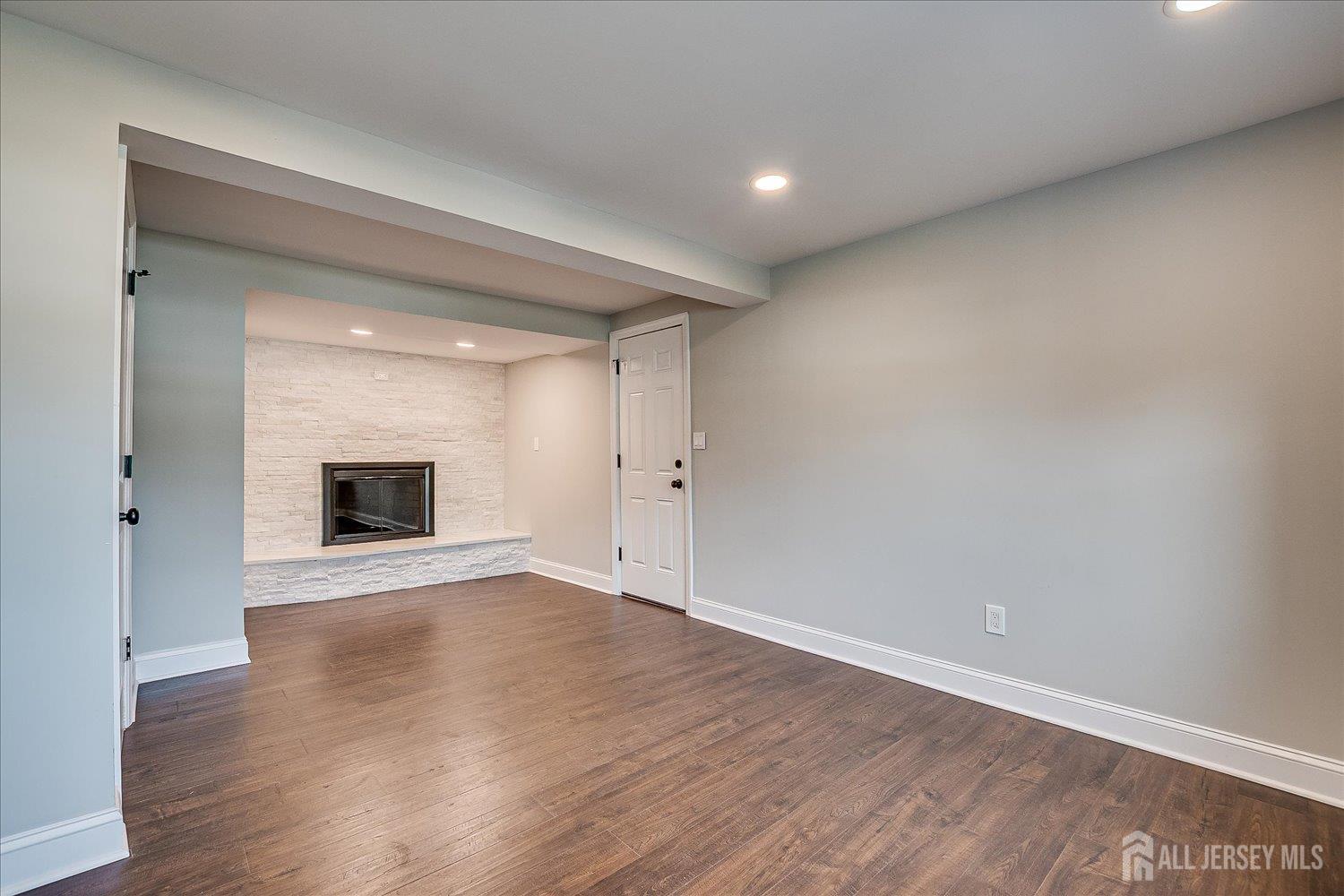 15 Crassas Street, Old Bridge, NJ, 08879 image 27