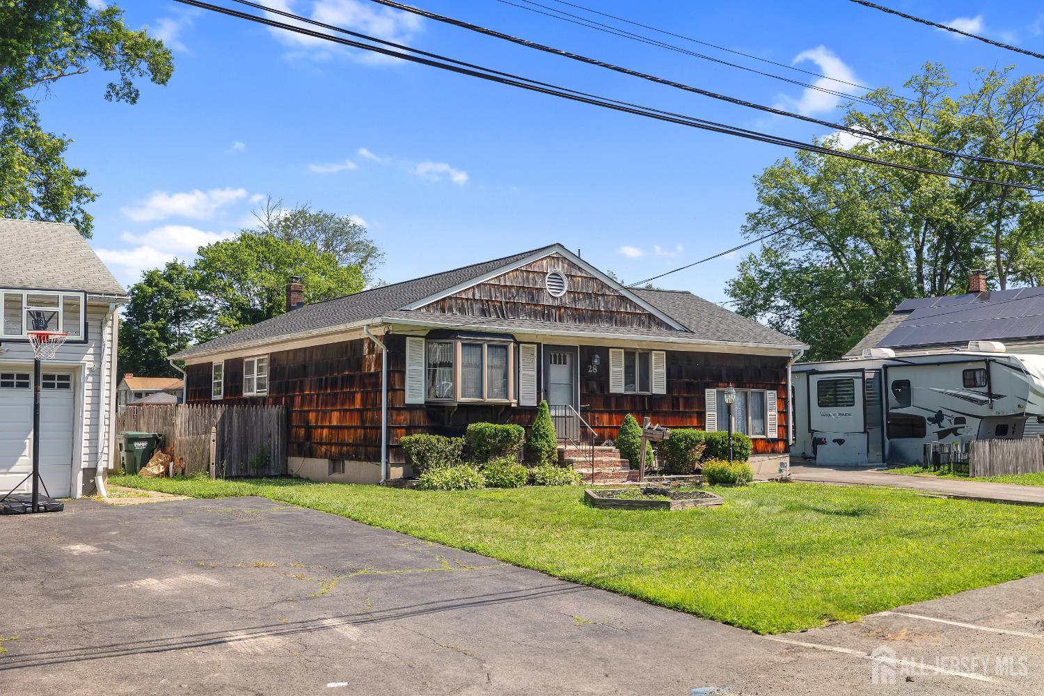 28 Lehigh Street Image 2