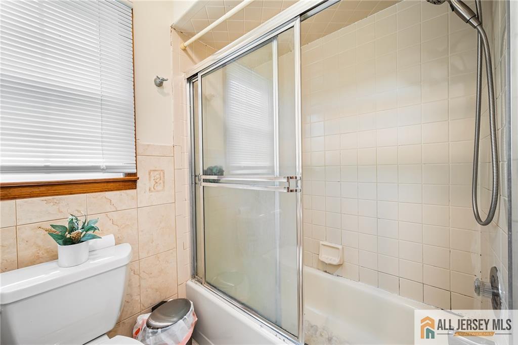 2 Silver Hollow Road, North Brunswick, NJ, 08902 image 31
