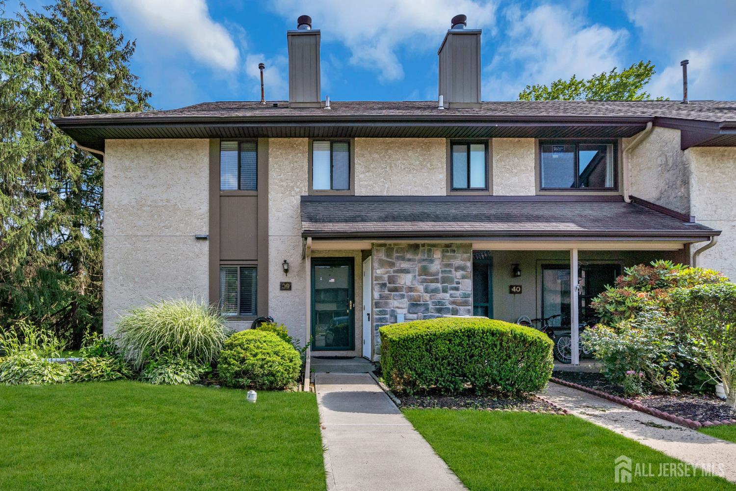 39 Hampshire Drive Image 1
