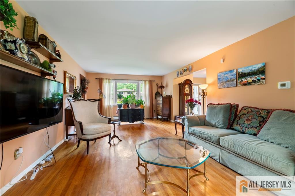 14 Devon Road, Edison, NJ, 08820 image 10
