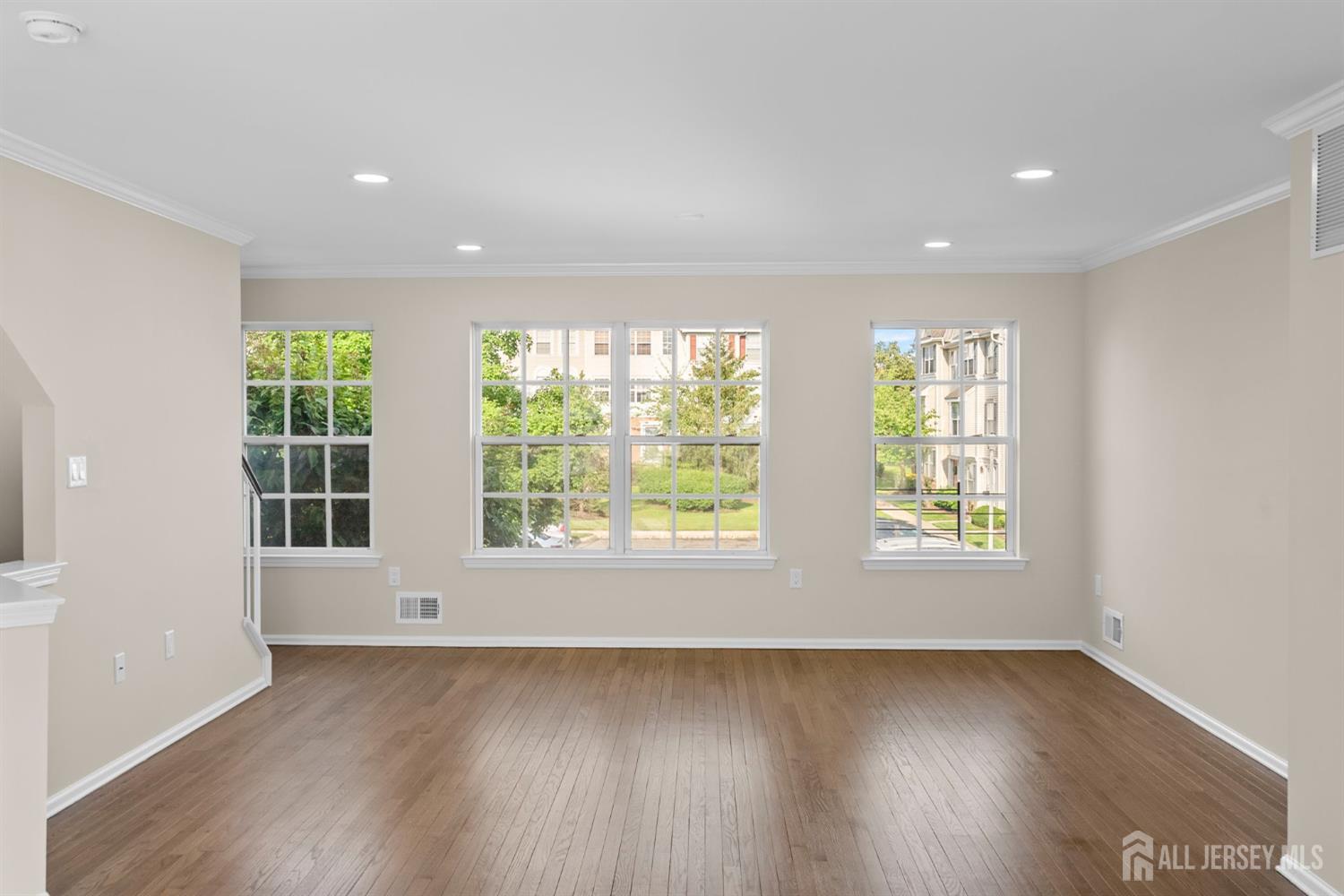 28 Giera Court, Sayreville, NJ, 08859 image 9