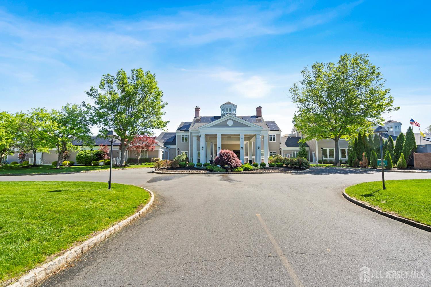 17 Severn Way, Monroe, NJ, 08831 image 38