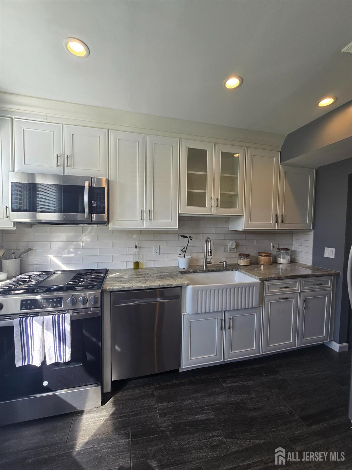 34 Barker Avenue, Eatontown, NJ, 07724