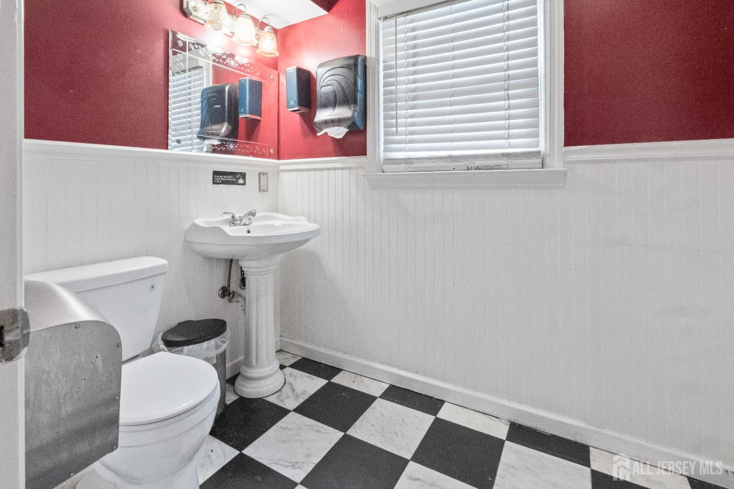 386 High Street, Perth Amboy, NJ, 08861 image 8