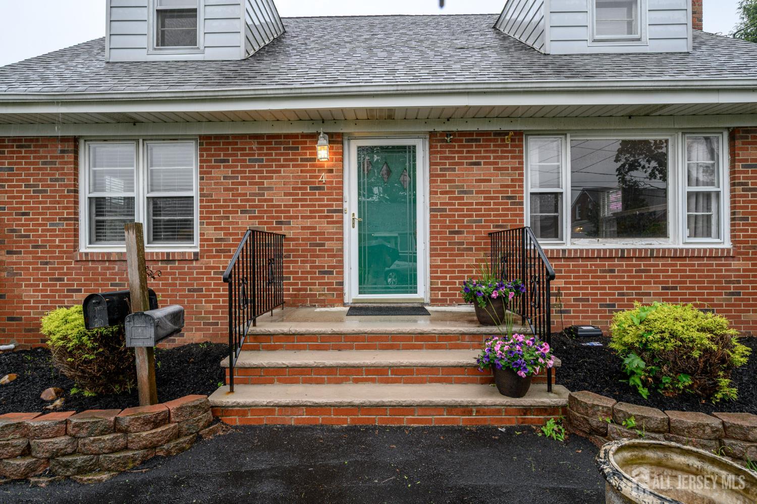 4 Ashwood Place, North Brunswick, NJ, 08902
