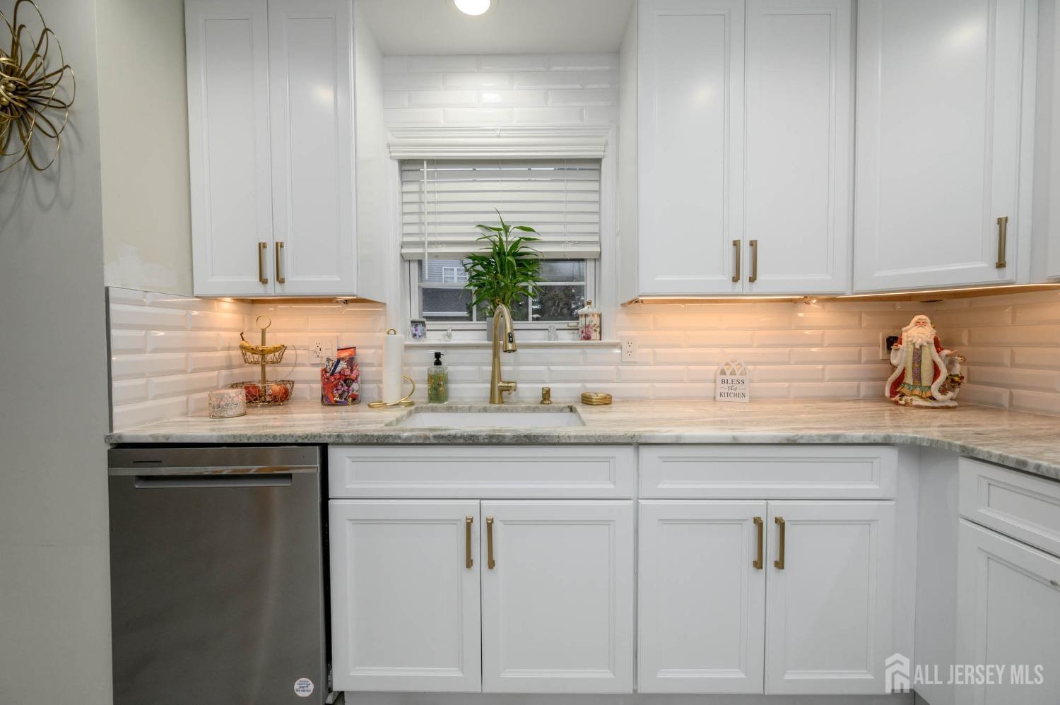 29 Chimney Court, Old Bridge, NJ, 08879 image 16
