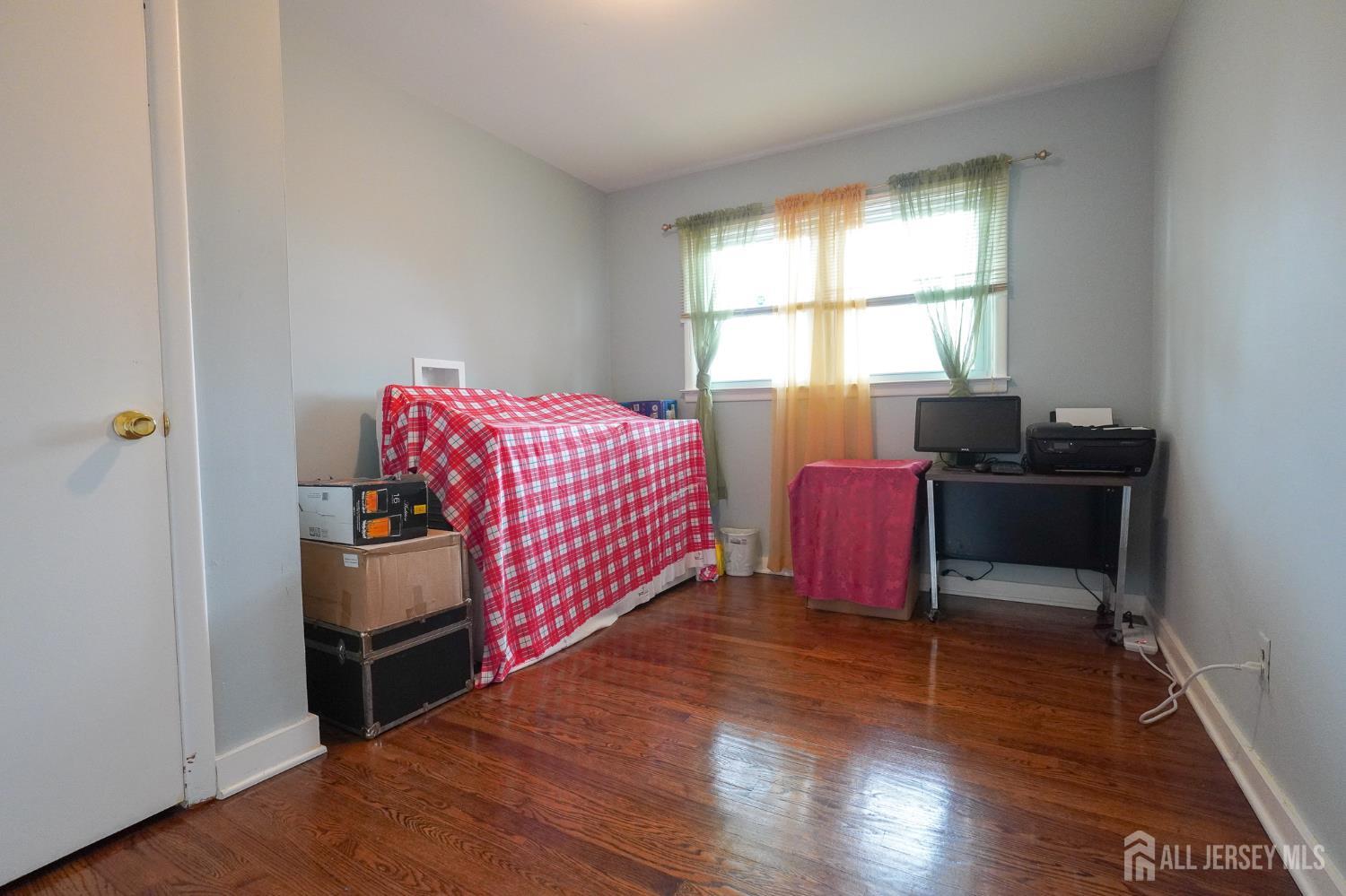 51 Vera Street, Piscataway, NJ, 08854 image 28