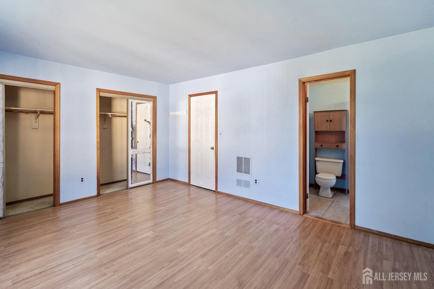711 Orlando Street, Edison, NJ, 08817 image 16