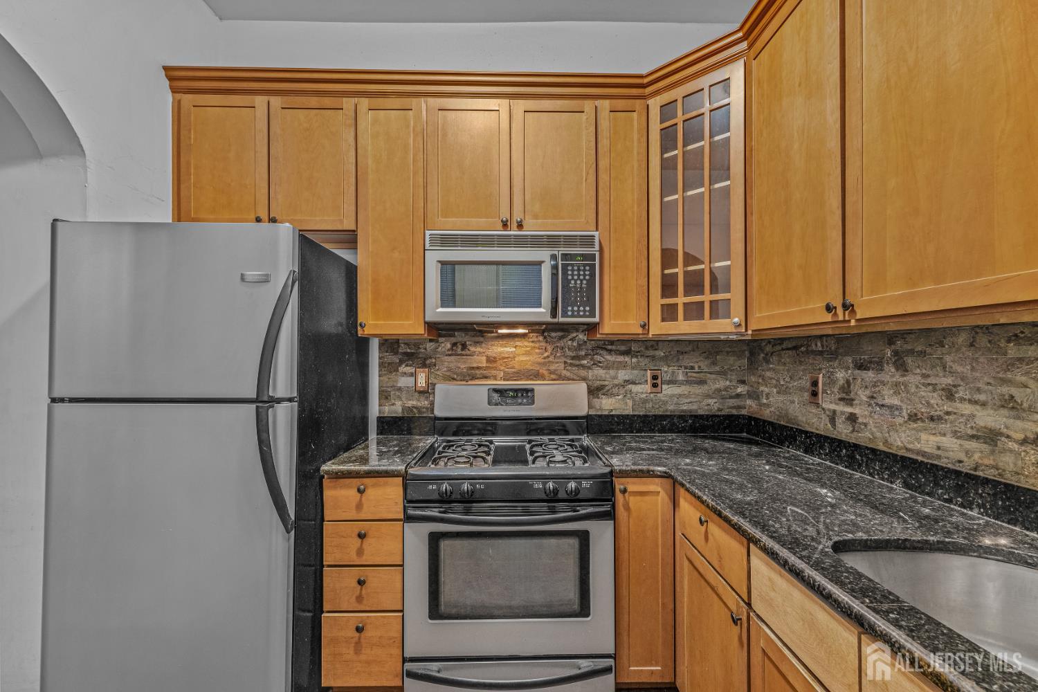 300 2ND Street 2, Jersey City, NJ, 07302 image 20