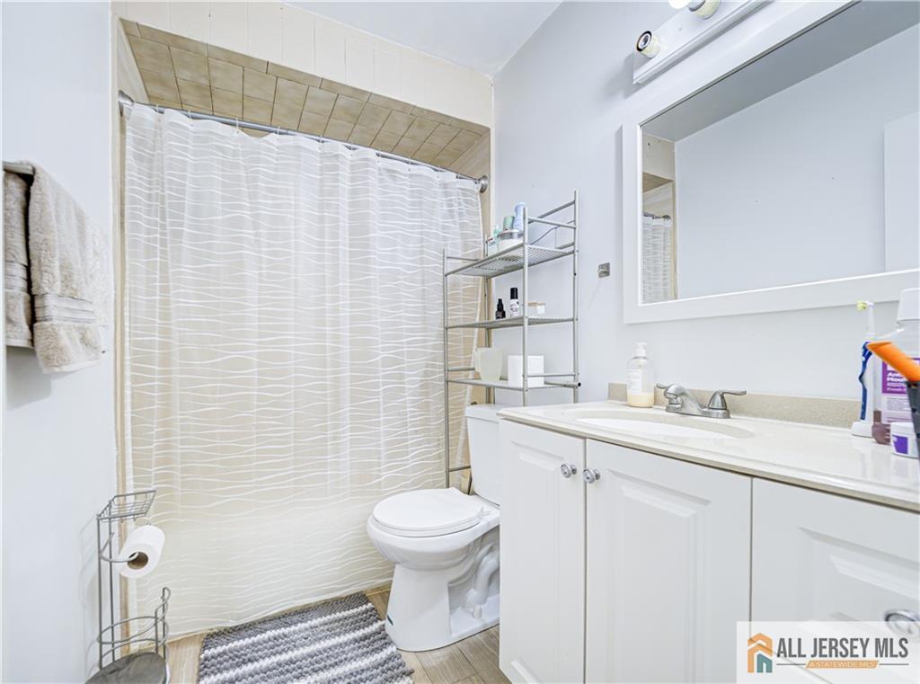 12 Louis Street, Hopelawn, NJ, 08861 image 16