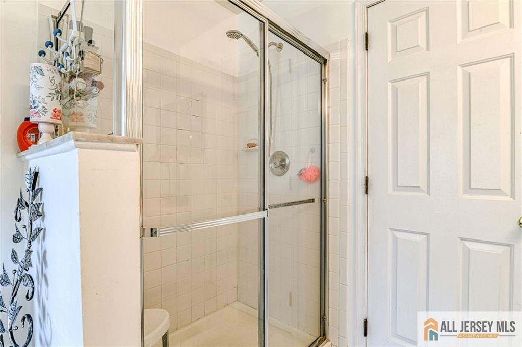 17 Hyde Park Drive, East Brunswick, NJ, 08816 image 19