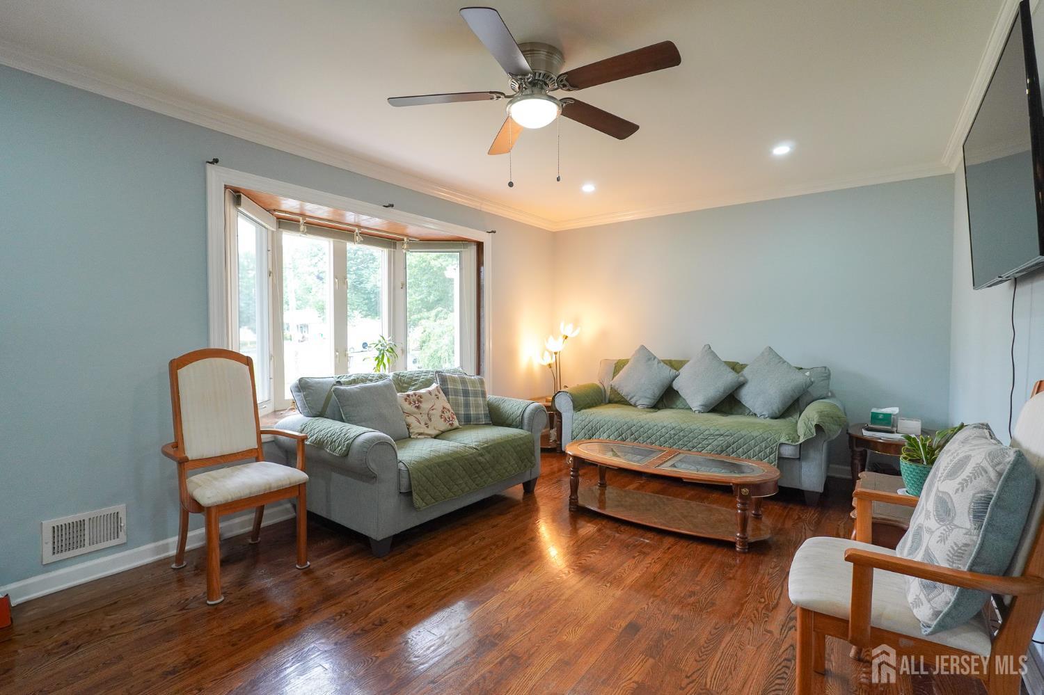 51 Vera Street, Piscataway, NJ, 08854 image 7