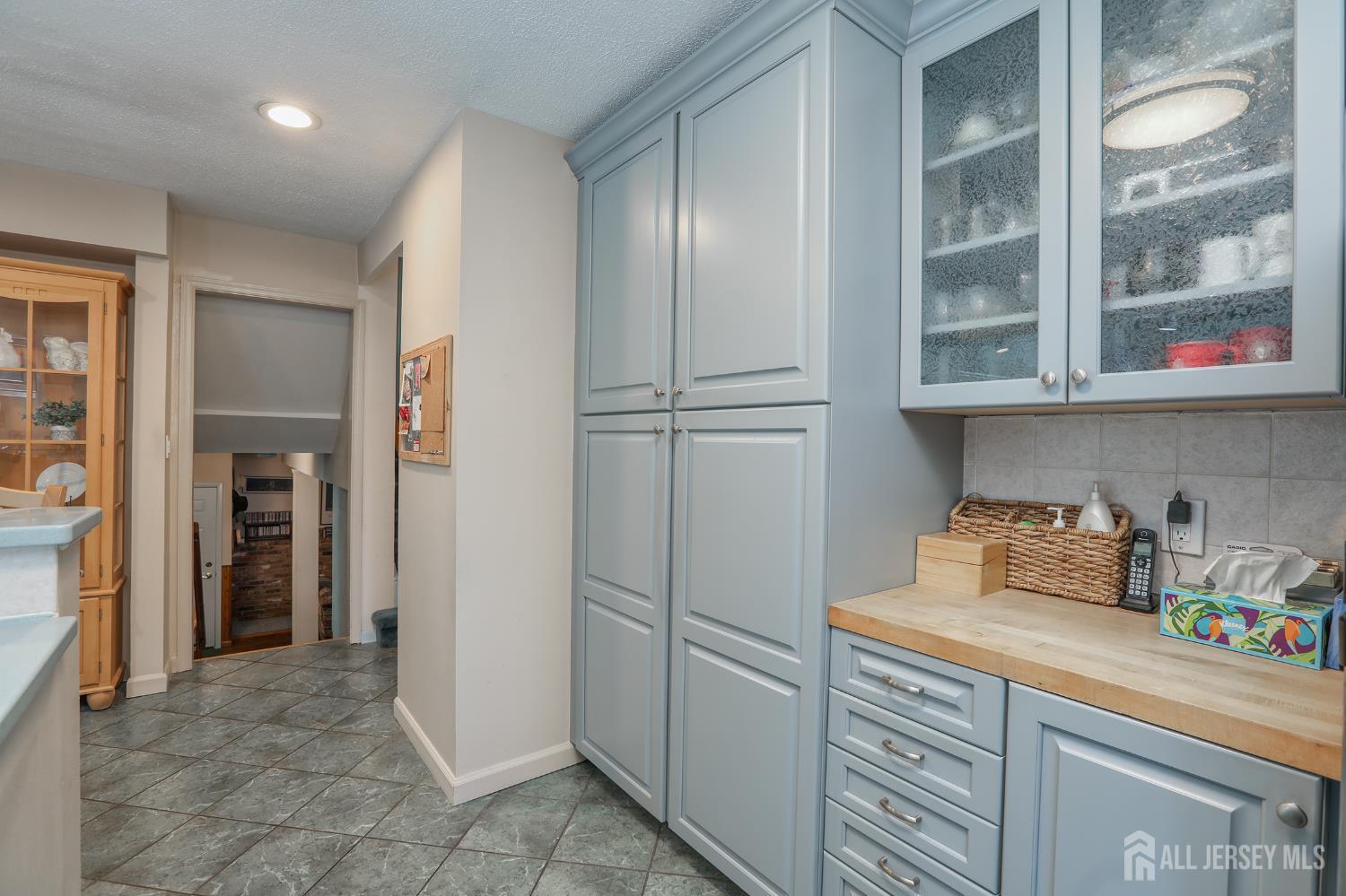 1240 Crim Road, Bridgewater, NJ, 08807 image 25
