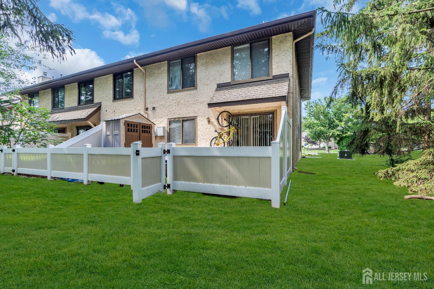 39 Hampshire Drive, Plainsboro, NJ, 08536 image 25
