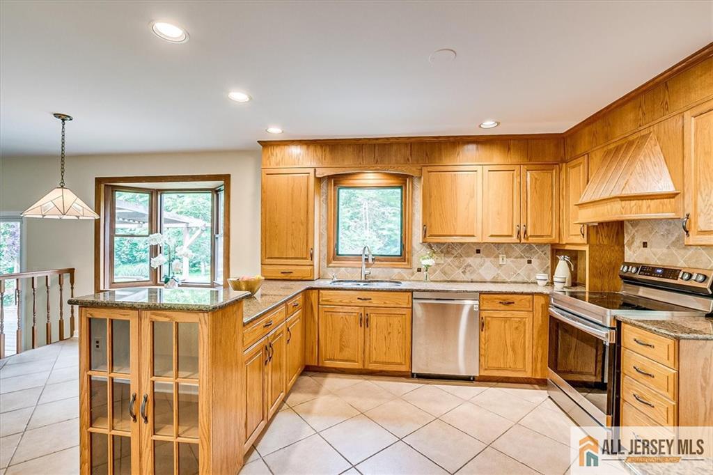 13 Douglass Drive, South Brunswick, NJ, 08540 image 17