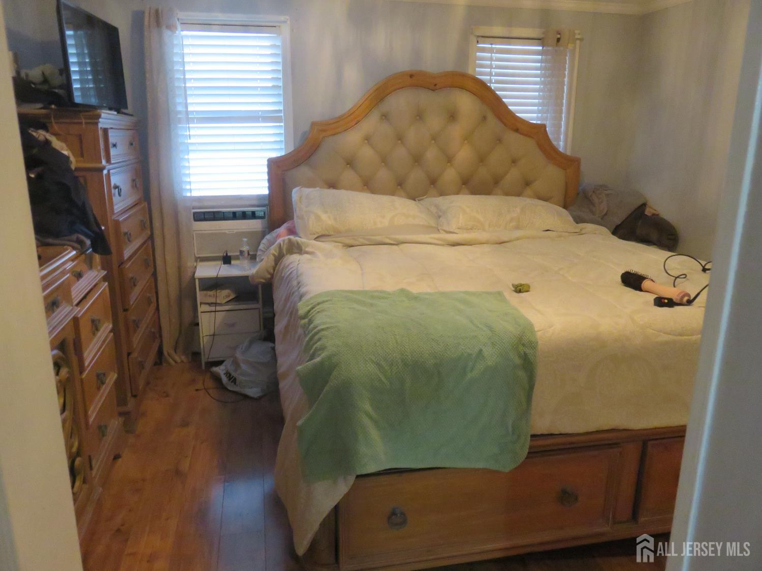 325 Goodwin Street, Perth Amboy, NJ, 08861 image 12