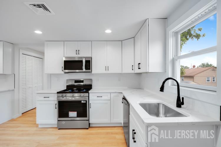 99 Craig Street, Edison, NJ, 08817 image 20