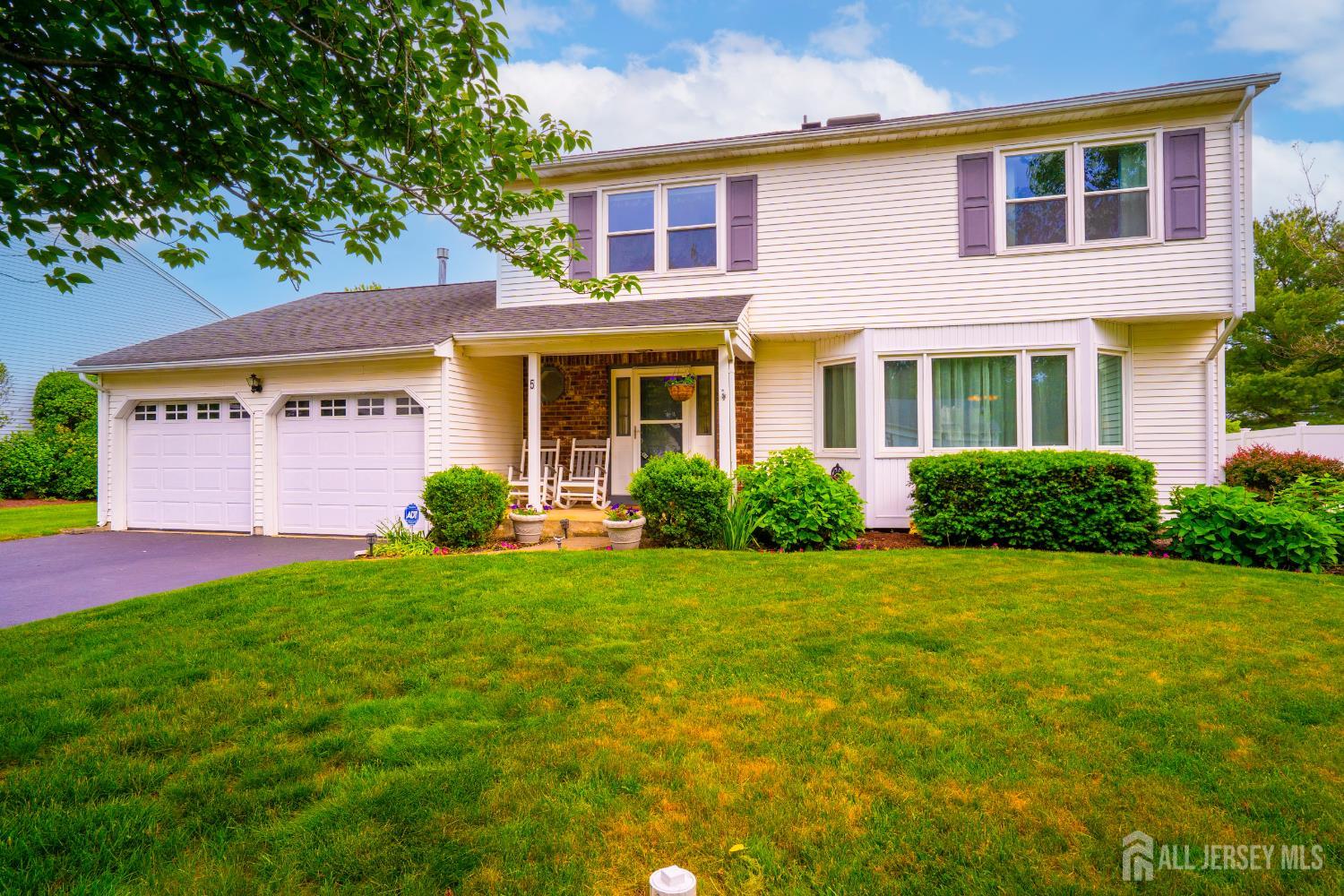 5 Wetherhill Way, South Brunswick, NJ, 08810