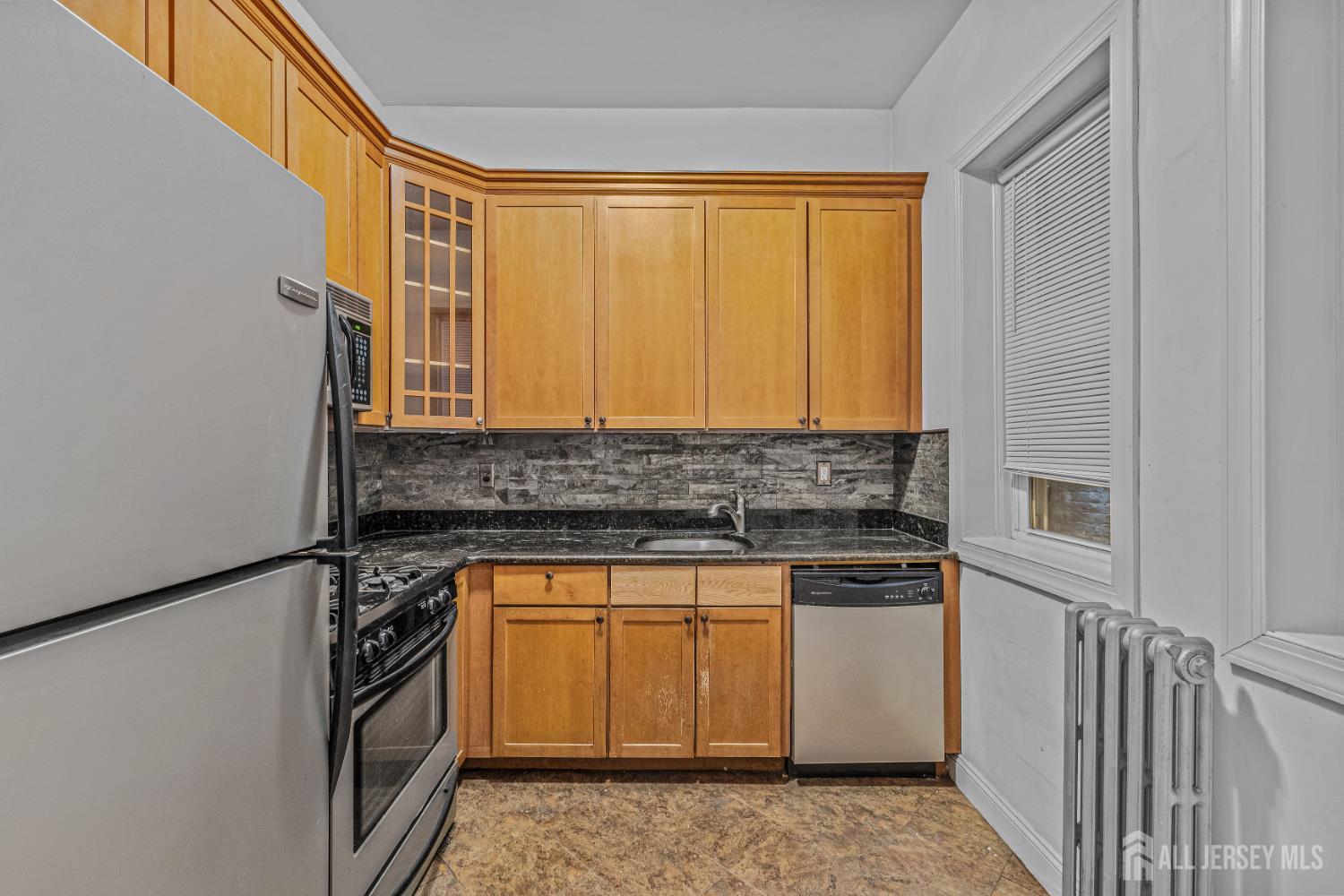 300 2ND Street 2, Jersey City, NJ, 07302 image 19